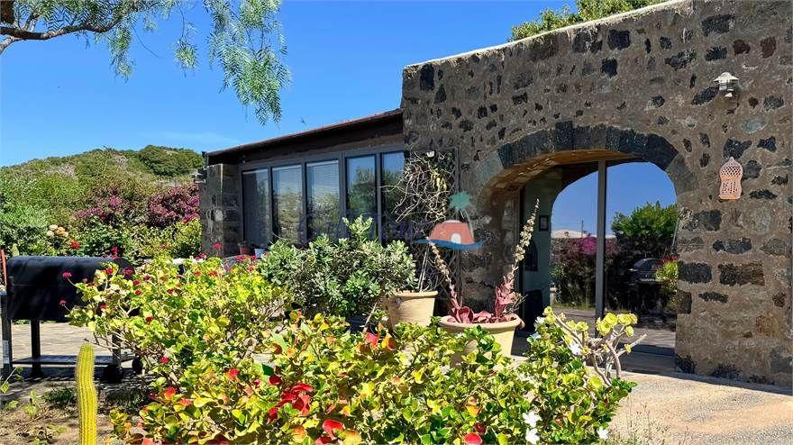 Dammuso Firisciakki | Houses and Villas - Pantelleria - Isole della Sicilia