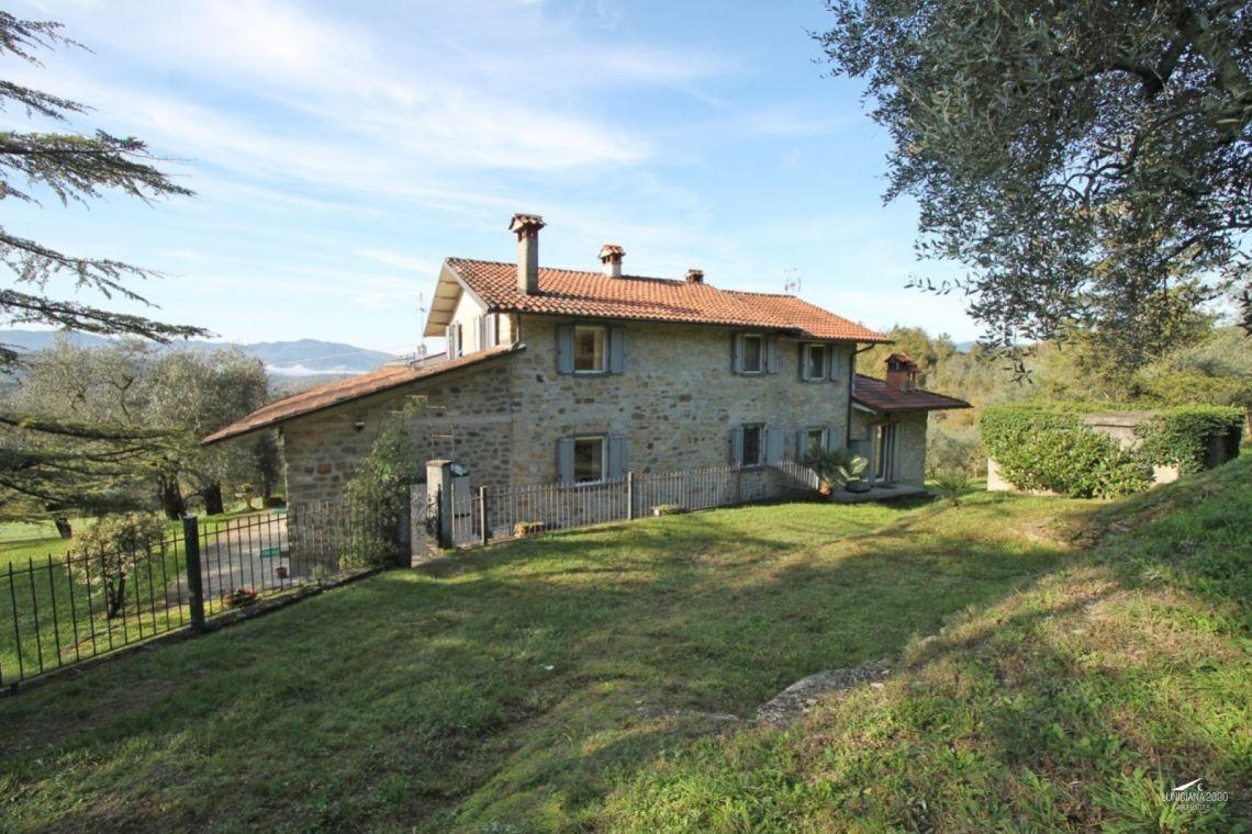 Antica Tenuta Montercorto  | Case e ville - Lunigiana Mare - Lunigiana mare, Sarzana & Colline del Sole