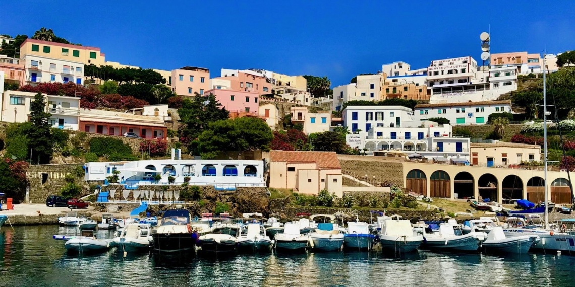 Il Casale della Perla Nera | Isole Eolie & Lipari - Сельские Bed & Breakfast - Isole della Sicilia