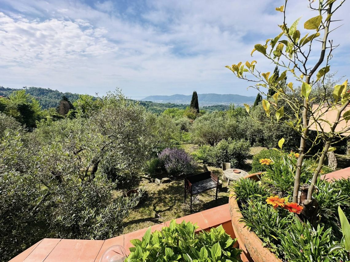 La Villa dei Leoni di Fosdinovo | Fosdinovo - Houses and Villas - Lunigiana mare, Sarzana & Colline del Sole