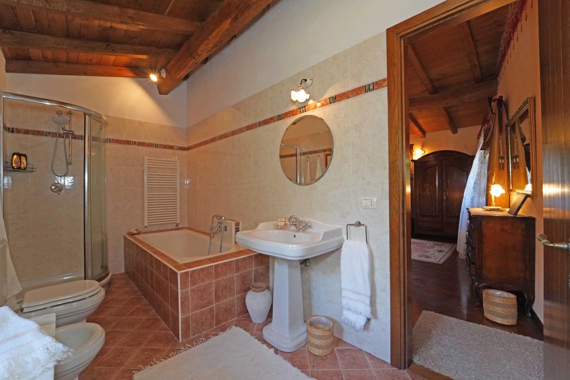 Antica Tenuta Clotilde | Licciana Nardi - Case e ville - Lunigiana mare, Sarzana & Colline del Sole