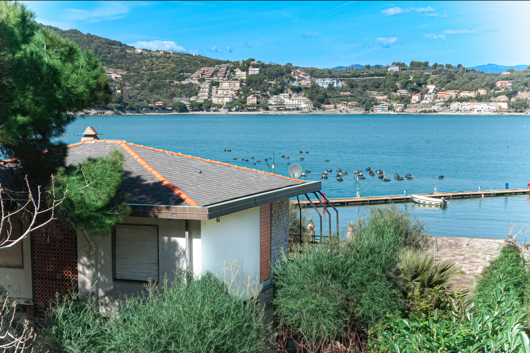 Villa Vita da Spiaggia | Porto Venere / Le Grazie / Fezzano / Ca' di Mare  - Case & Ville di Pregio - Golfo dei Poeti