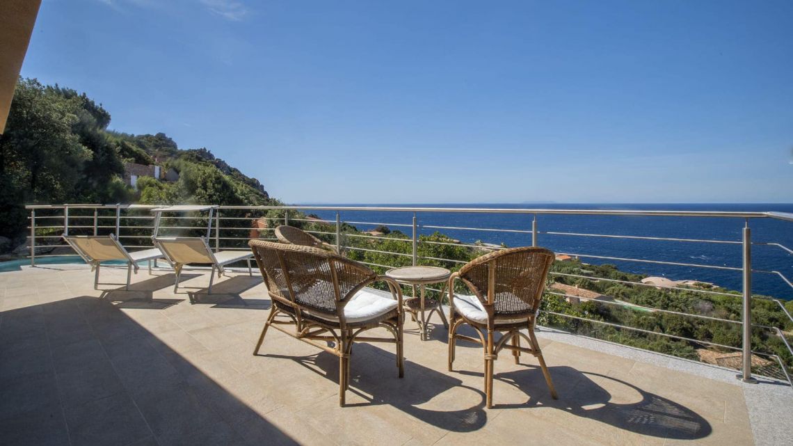 Villa il Faro | Costa Paradiso & Portobello  - Case & Ville di Pregio - Nord Sardegna