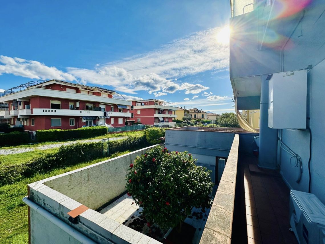 Il Fronte Mare di Marina | Marina di Massa / Ronchi / Marina di Carrara - Appartamenti - Riviera Apuana