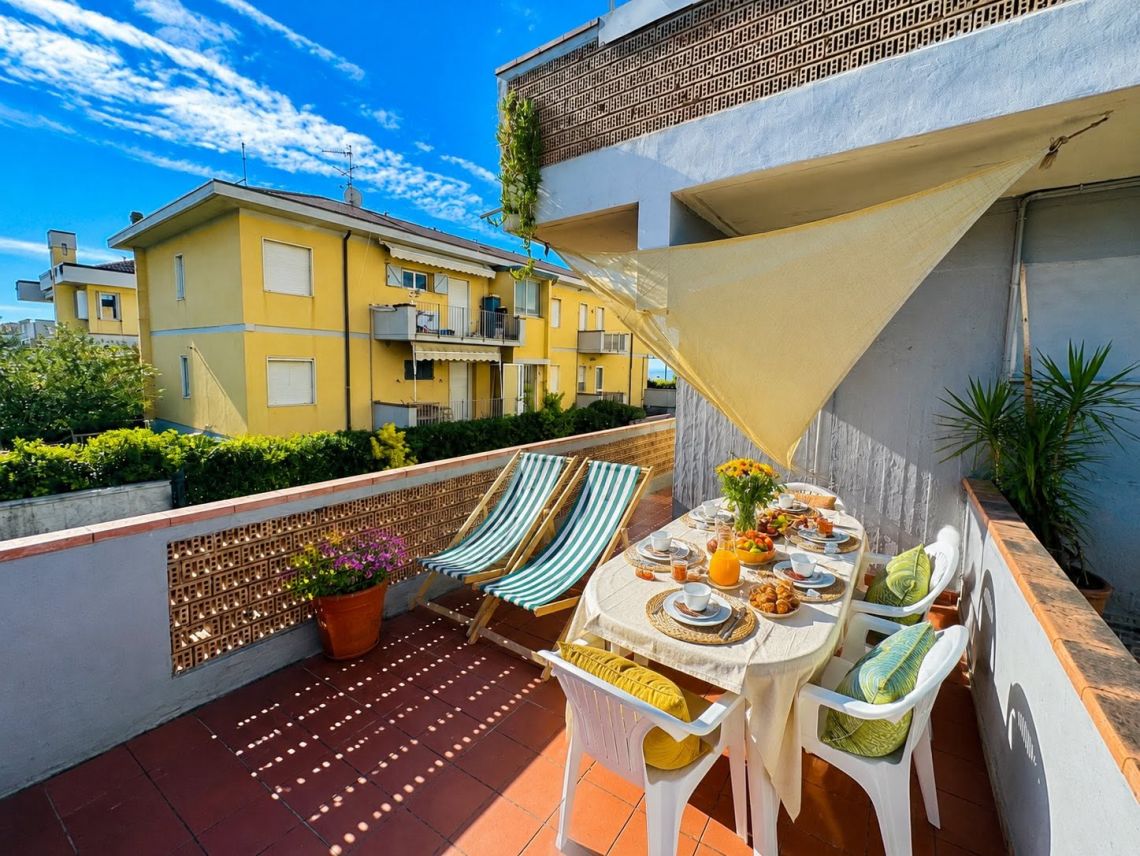 Il Fronte Mare di Marina | Marina di Massa / Ronchi / Marina di Carrara - Appartamenti - Riviera Apuana