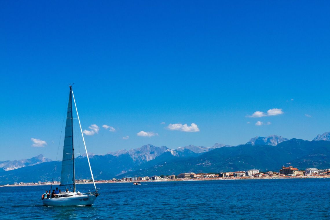 Villa Fossone al Mare | Marina di Massa / Ronchi / Marina di Carrara - Huizen en villa's - Riviera Apuana