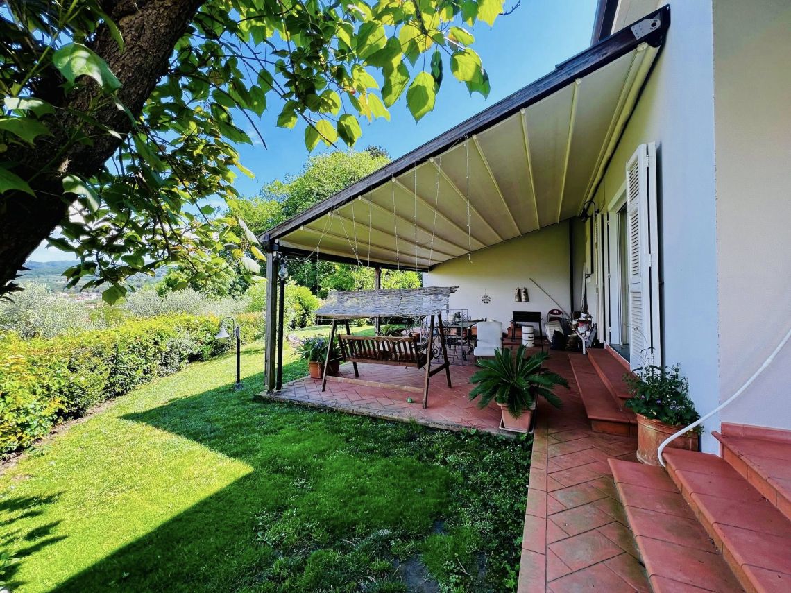 Villa Un Oasi di Pace a Pochi Passi dal Mare | Sarzana & Castelnuovo Magra - Houses and Villas - Lunigiana mare, Sarzana & Colline del Sole