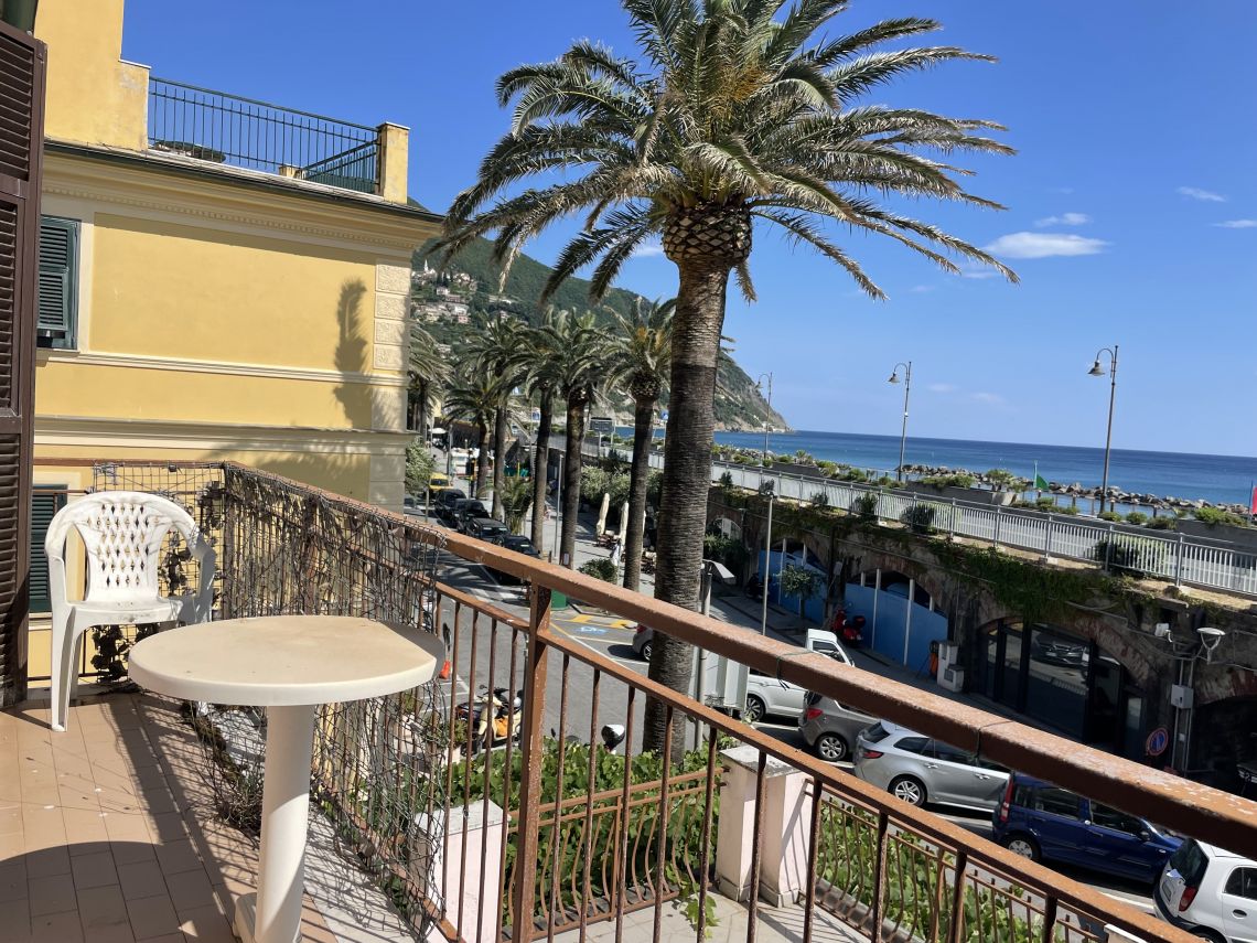 Moneglia Prima Fila sul Mare | Монелья - Апартаменты - Бае дель Леванте