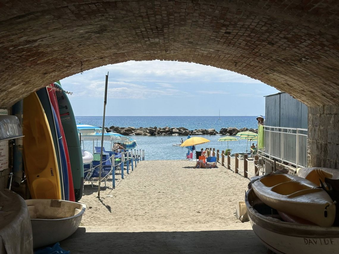 Moneglia Prima Fila sul Mare | Монелья - Апартаменты - Бае дель Леванте