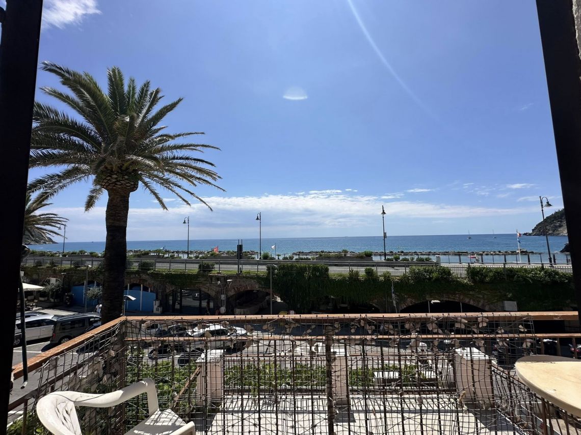 Moneglia Prima Fila sul Mare | Монелья - Апартаменты - Бае дель Леванте