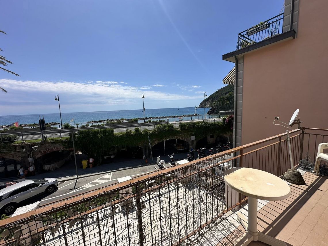 Moneglia Prima Fila sul Mare | Монелья - Апартаменты - Бае дель Леванте