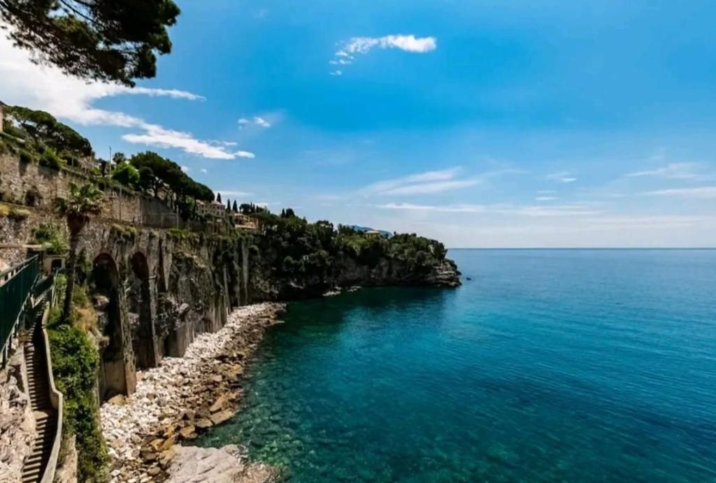 Tenuta Orrizzonte di Mare | Nervi / Bogliasco / Pieve Ligure / Sori / Recco - Case & Ville di Pregio - Tigullio
