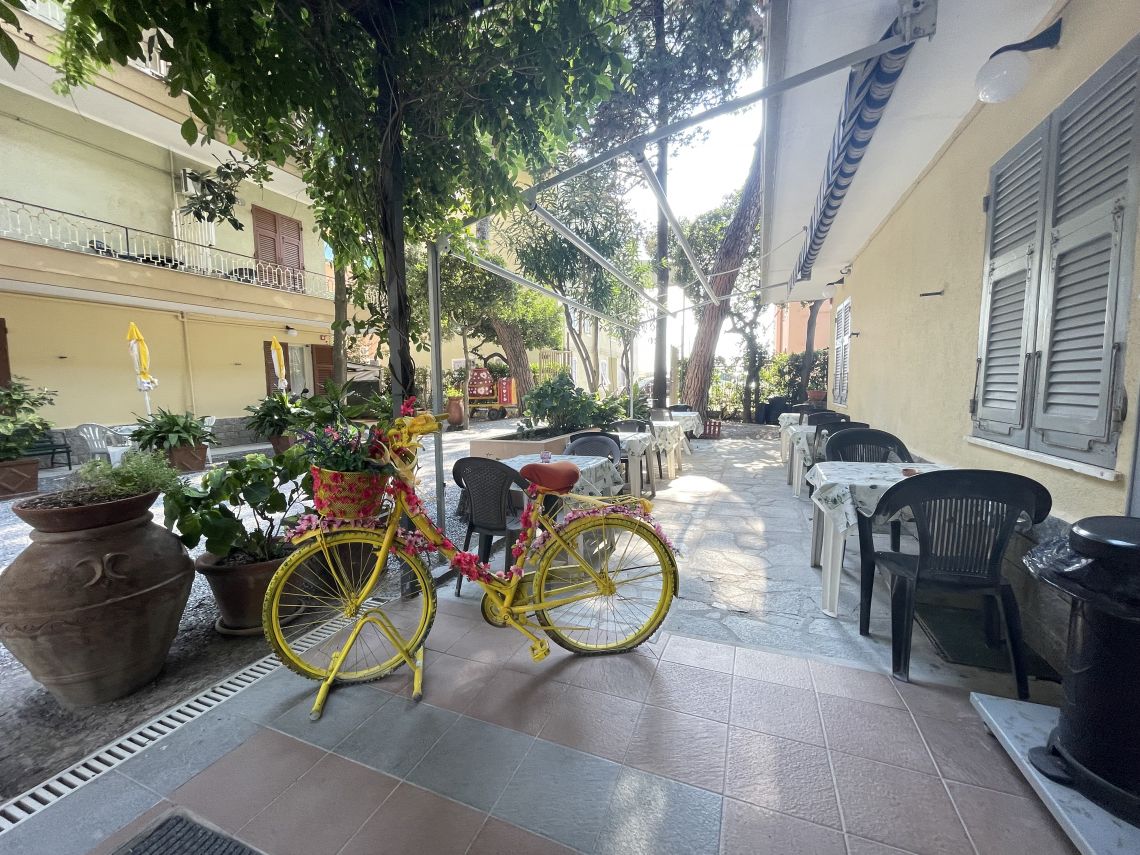 Lavagna al Mare | Lavagna - Immobili Commerciali - Tigullio