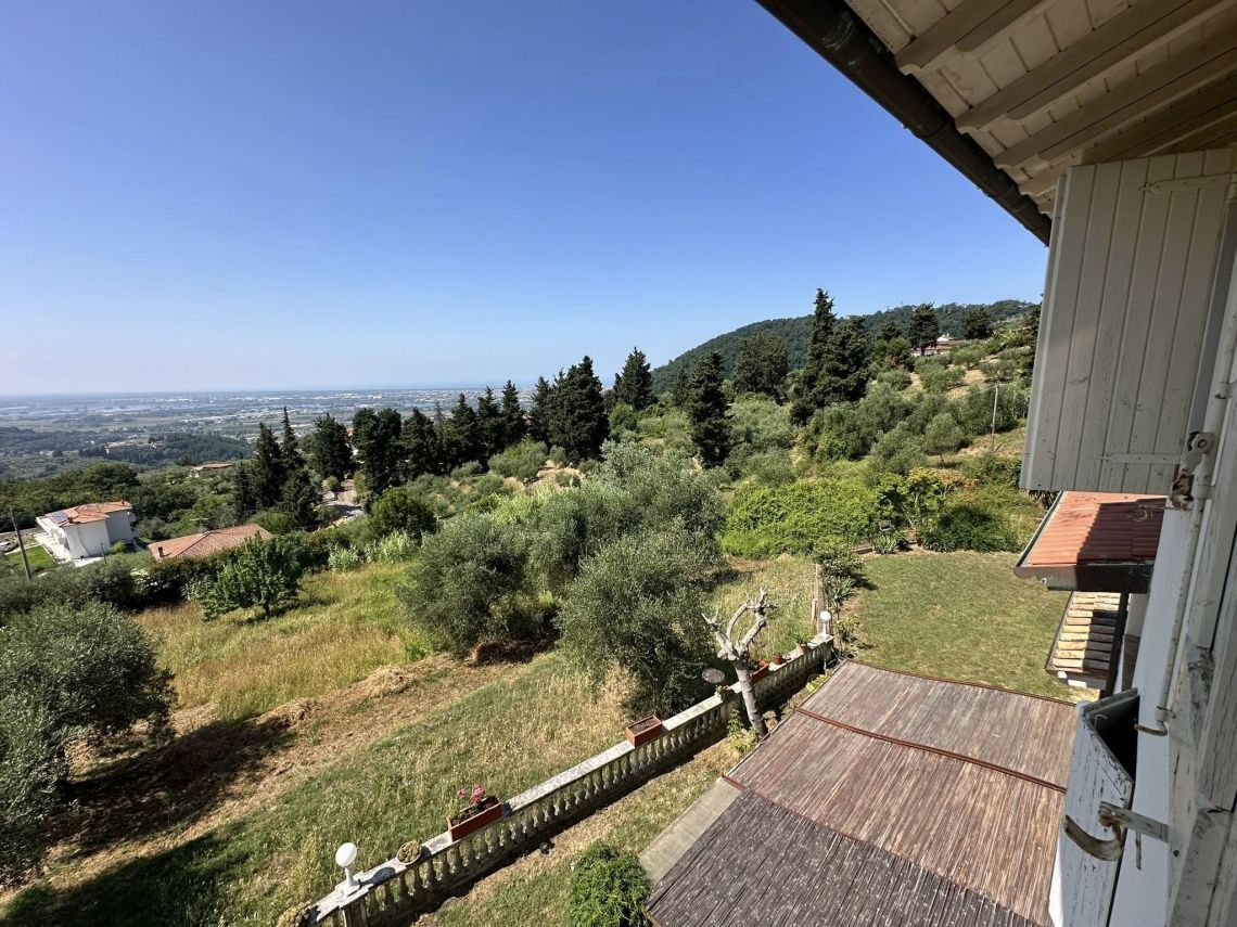 Il Casale della Musica e del Buon Vino | Camaiore - Case e ville - Versilia