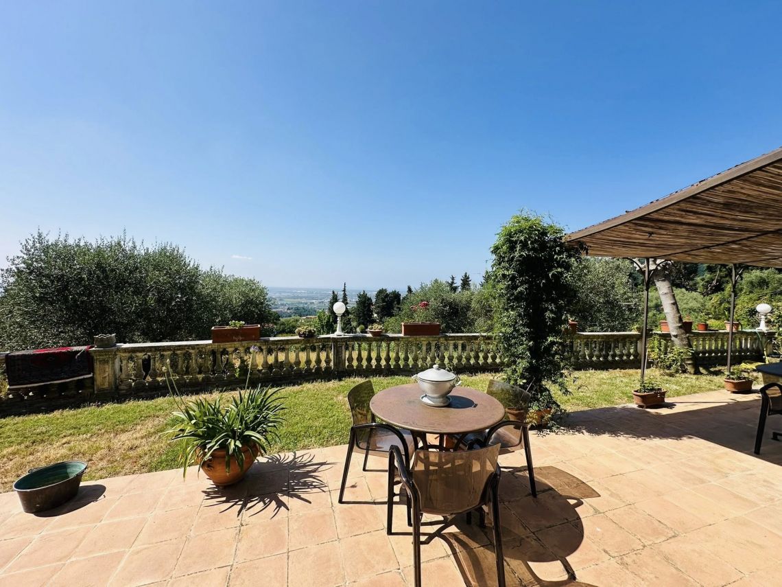 Il Casale della Musica e del Buon Vino | Camaiore - Case e ville - Versilia