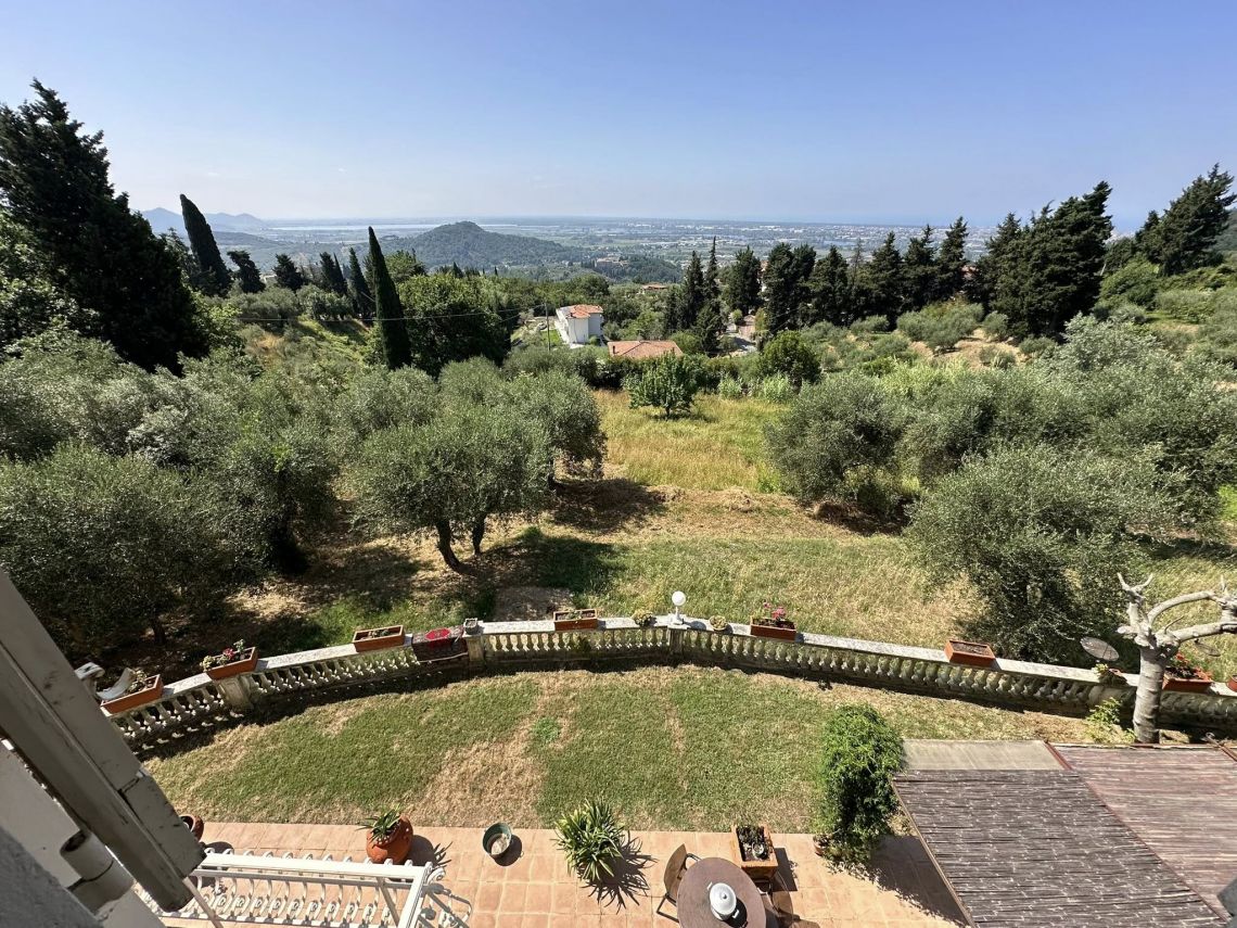 Il Casale della Musica e del Buon Vino | Camaiore - Case e ville - Versilia