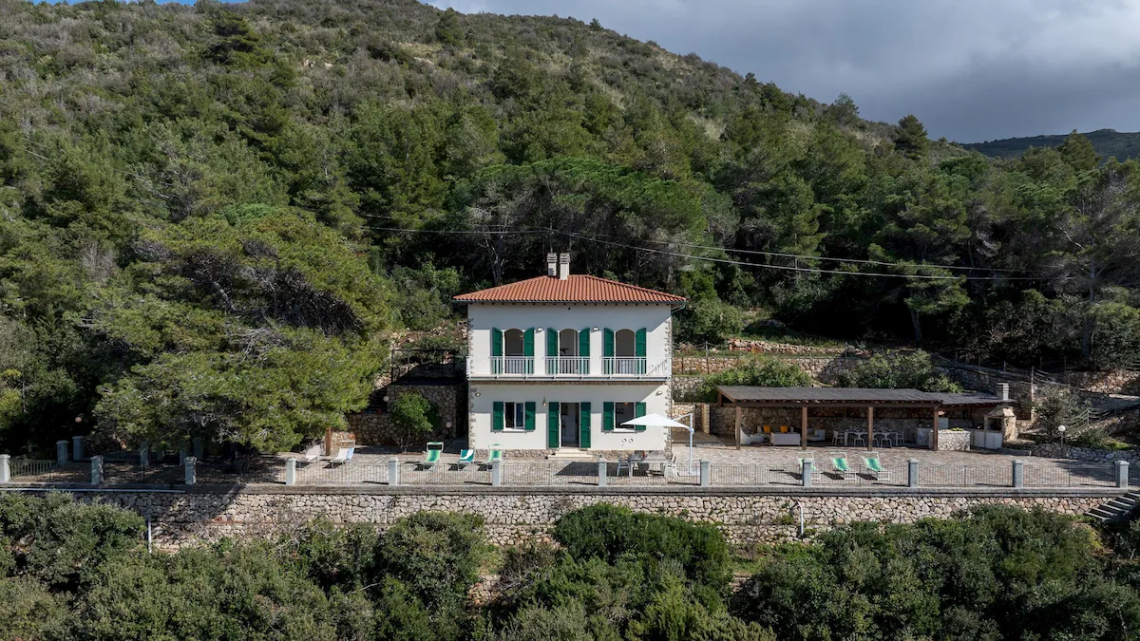 Villa Nisporto Fronte Mare | Isola d' Elba - Case & Ville di Pregio - Isola d'Elba