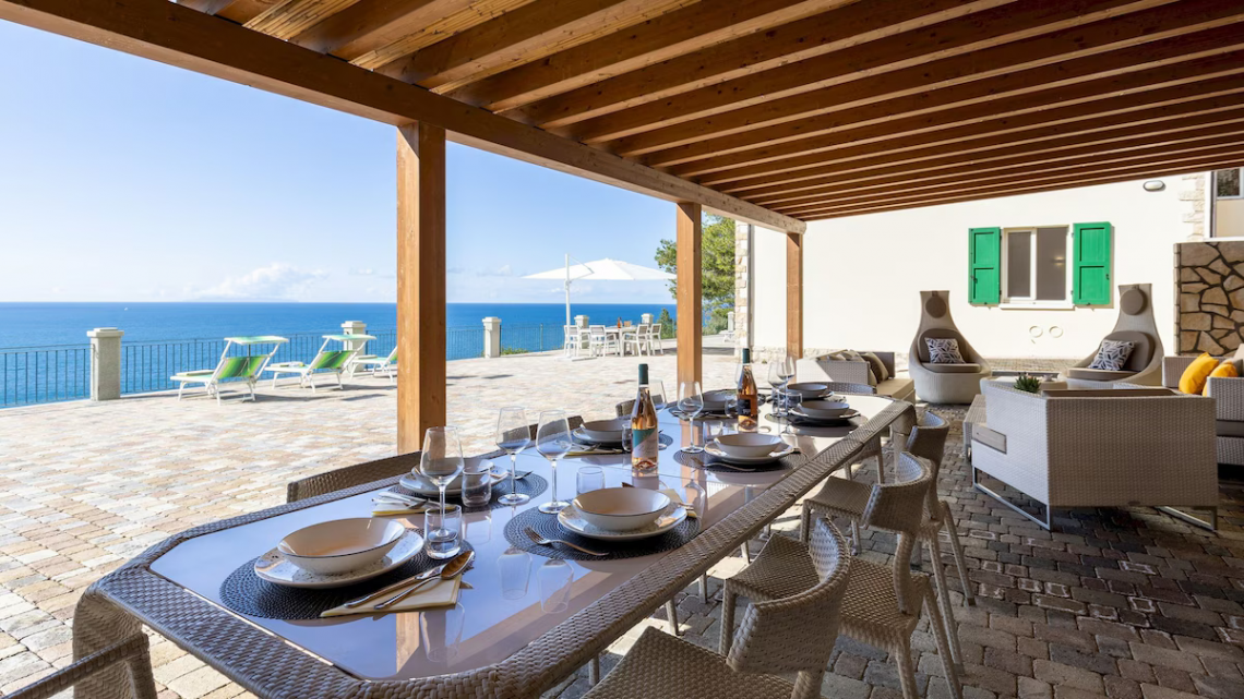 Villa Nisporto Fronte Mare | Isola d' Elba - Case & Ville di Pregio - Isola d'Elba