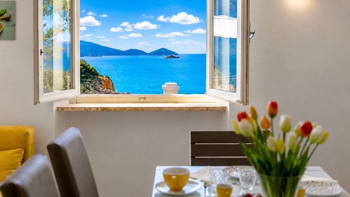 Villa Nisporto Fronte Mare | Isola d' Elba - Case & Ville di Pregio - Isola d'Elba