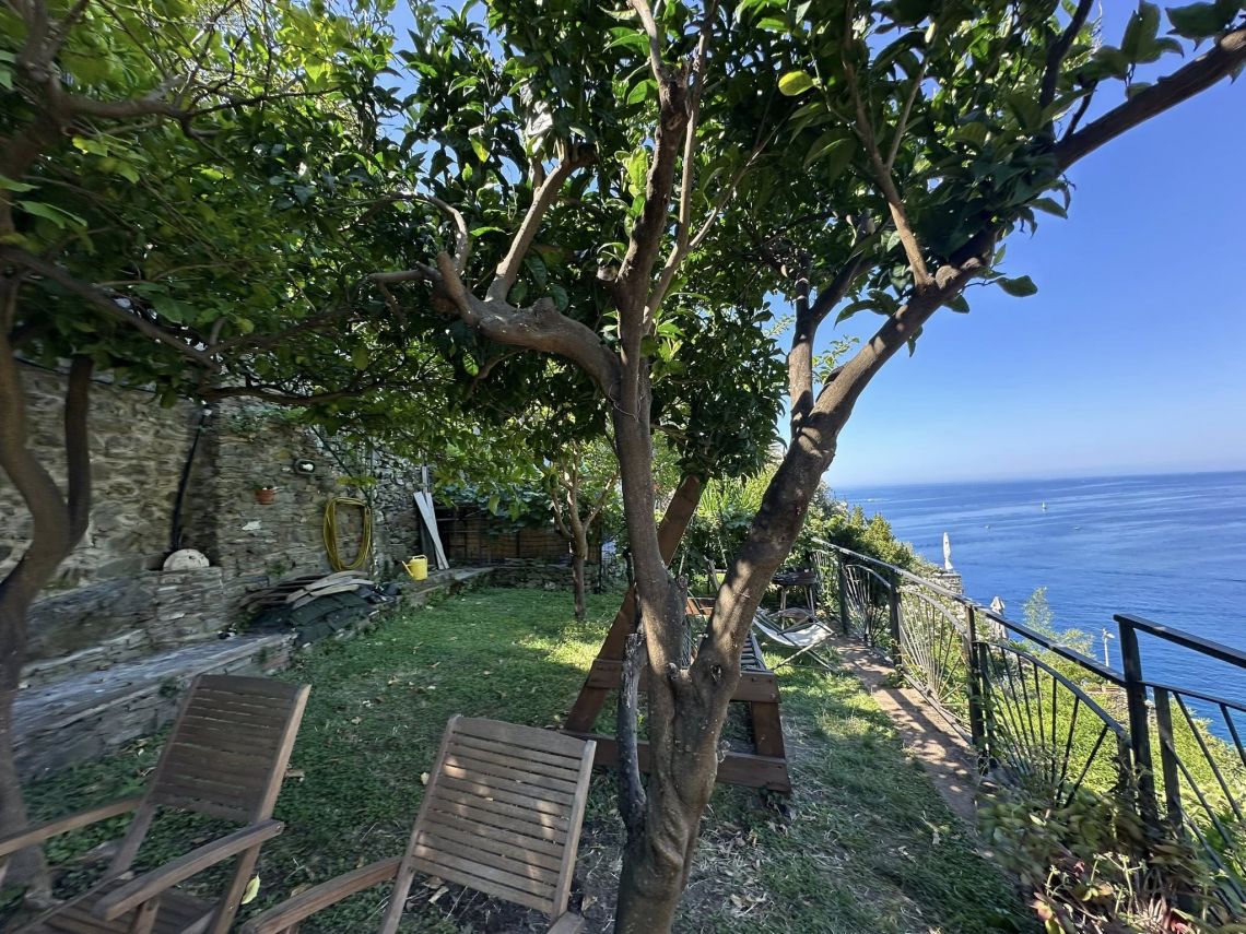 L' Alloggio delle Sirene | Vernazza & Corniglia - Appartamenti - 5 Terre