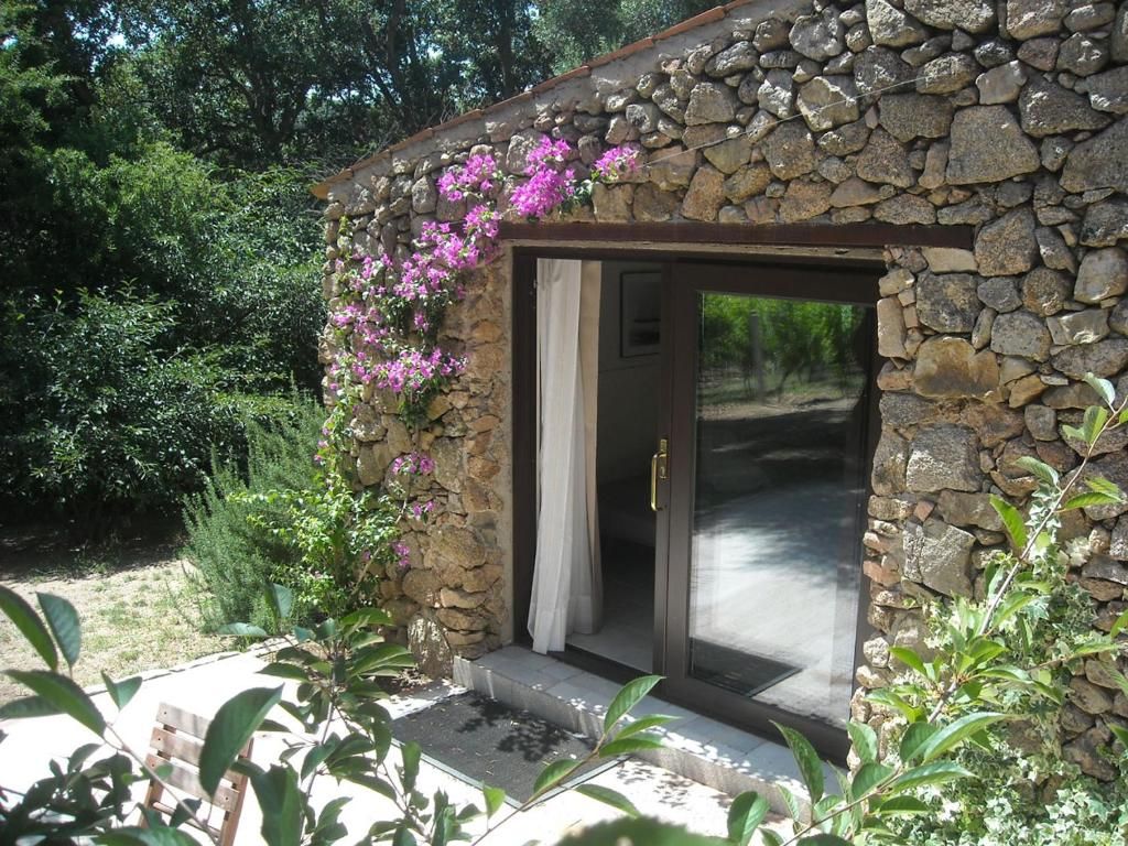Tenuta Li Pireddi | Costa Paradiso Portobello Isola Rossa - Case & Ville di Pregio - Nord Sardegna
