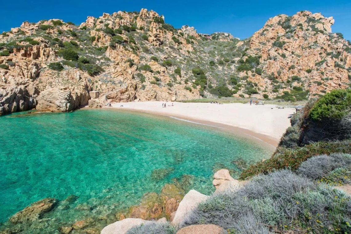 Tenuta Li Pireddi | Costa Paradiso Portobello Isola Rossa - Case & Ville di Pregio - Nord Sardegna