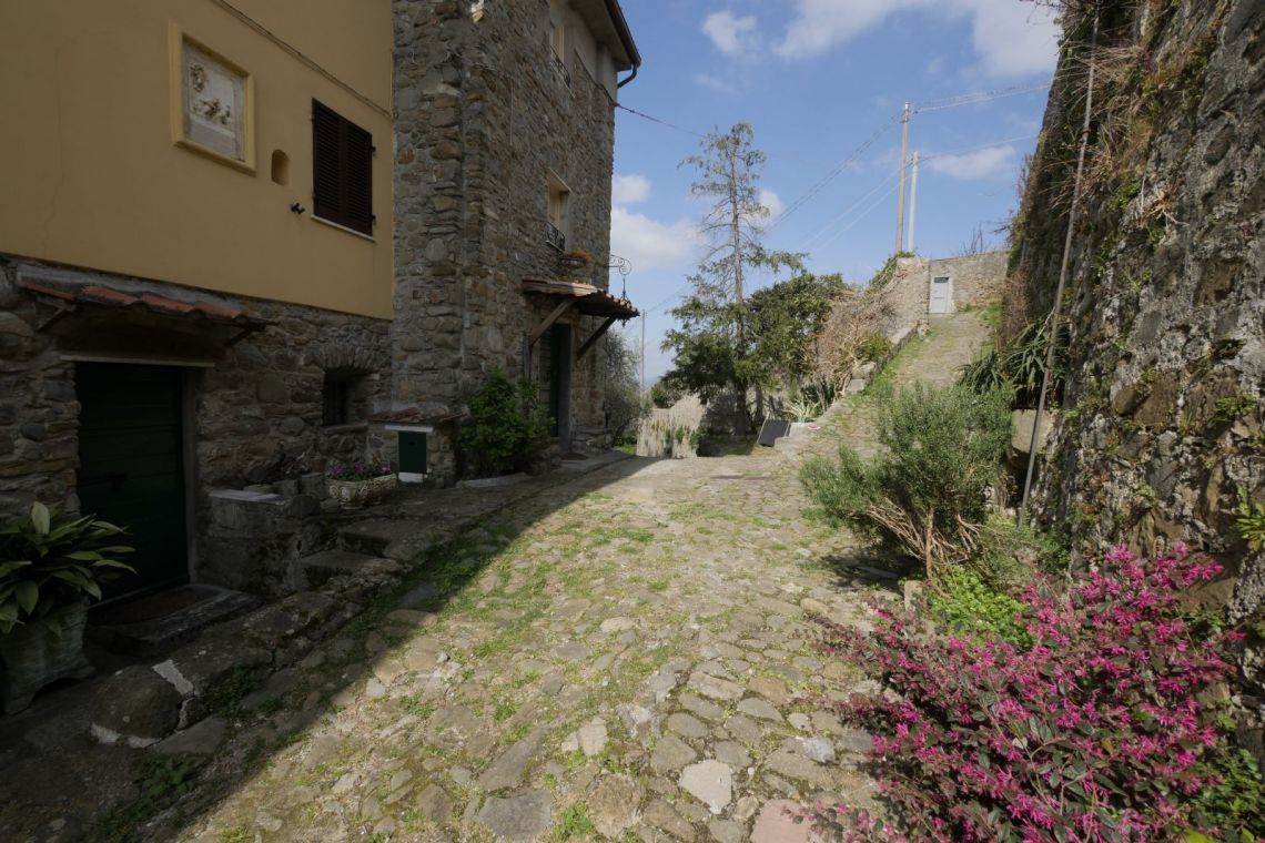 Casa Nicola | Lunigiana Mare - Appartamenti - Lunigiana mare, Sarzana & Colline del Sole