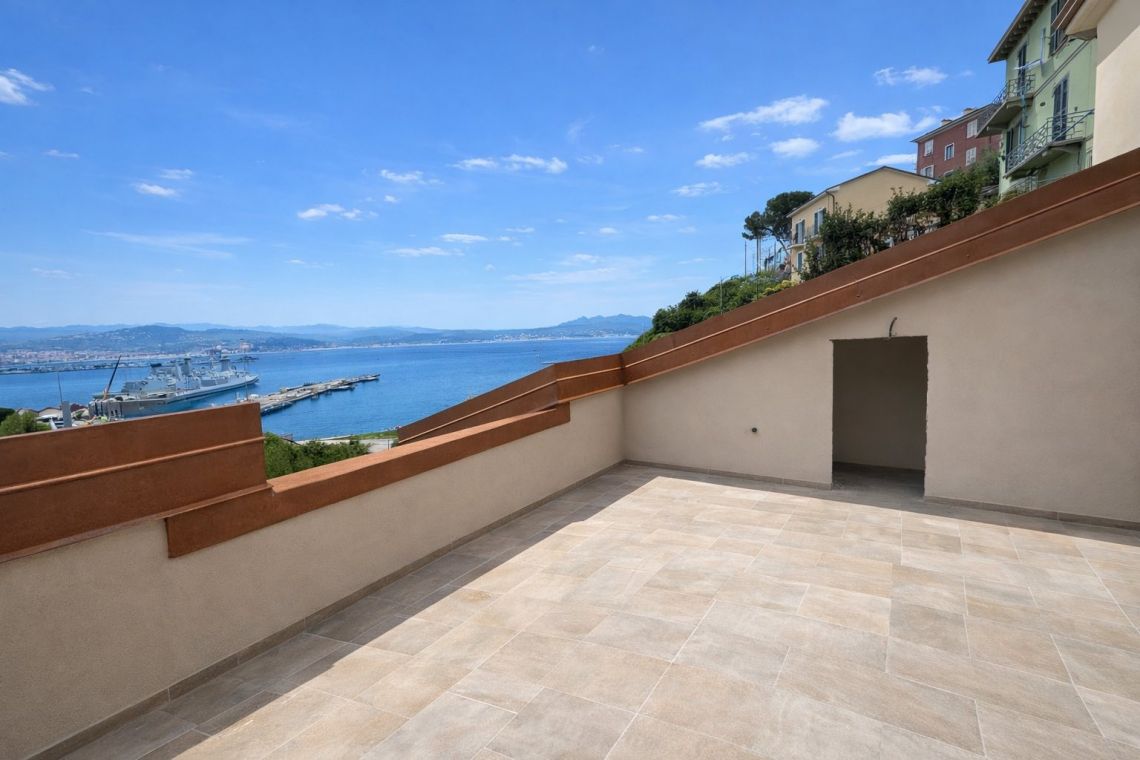 Superattico Marola Fronte Mare | Porto Venere / Le Grazie / Fezzano / Ca' di Mare  - Апартаменты - Залив поэтов