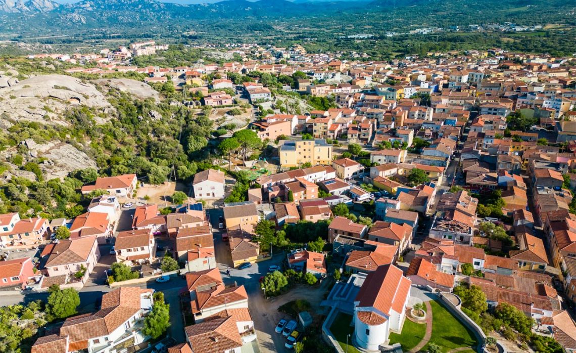 Tra Arzachena e Costa Smeralda | Baja Sardinia  - Appartamenti - Costa Smeralda