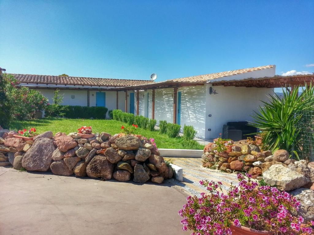 Tutta Colpa del Paradiso in Sardegna | Porto Pino - Частные дома и виллы - Sardegna del Sud