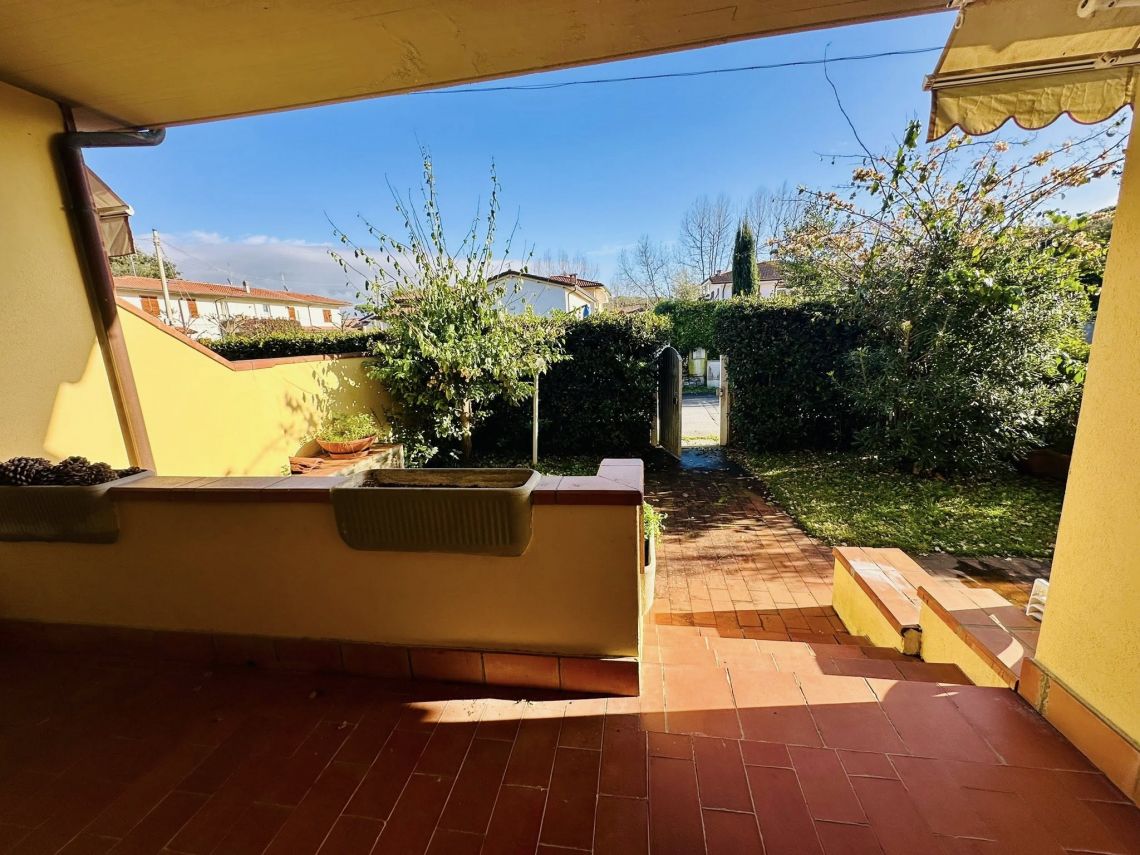 Villa il Sole a Marina di Pietrasanta | Marina di Pietrasanta - Case e ville - Versilia
