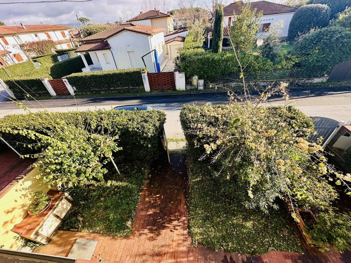 Villa il Sole a Marina di Pietrasanta | Marina di Pietrasanta - Case e ville - Versilia