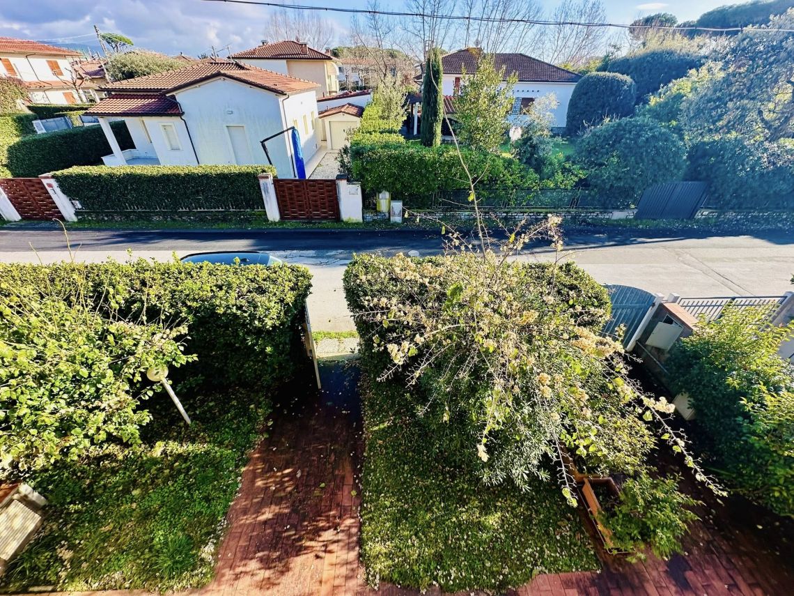 Villa il Sole a Marina di Pietrasanta | Marina di Pietrasanta - Case e ville - Versilia