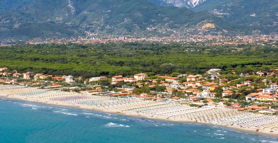 Villa il Sole a Marina di Pietrasanta | Marina di Pietrasanta - Case e ville - Versilia