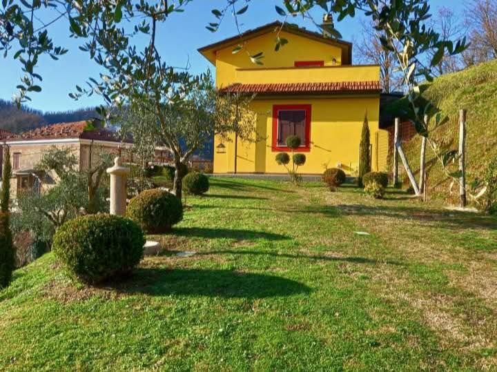 Villa il Poggio | Lunigiana Mare - Case e ville - Lunigiana mare, Sarzana & Colline del Sole