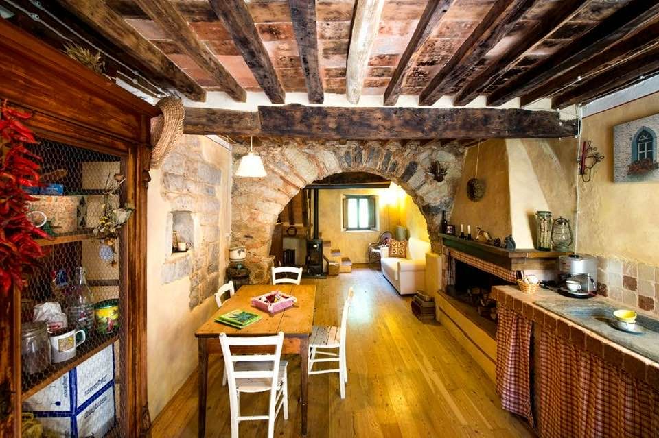 Casale Anticiana  | Camaiore - Case e ville - Versilia