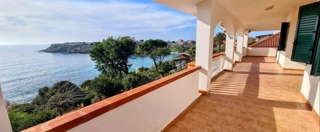 Villa Isola Capo Rizzuto | Isola Capo Rizzuto - Case e ville - Costa degli Dei & Costa Viola