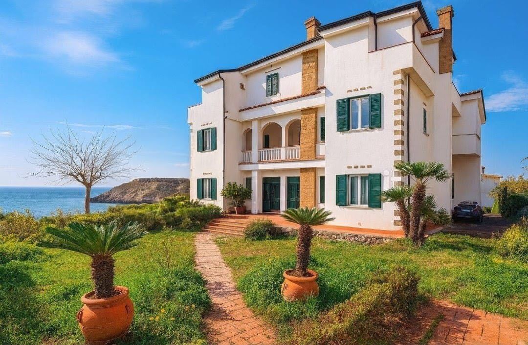 Villa Isola Capo Rizzuto | Isola Capo Rizzuto - Case e ville - Costa degli Dei & Costa Viola