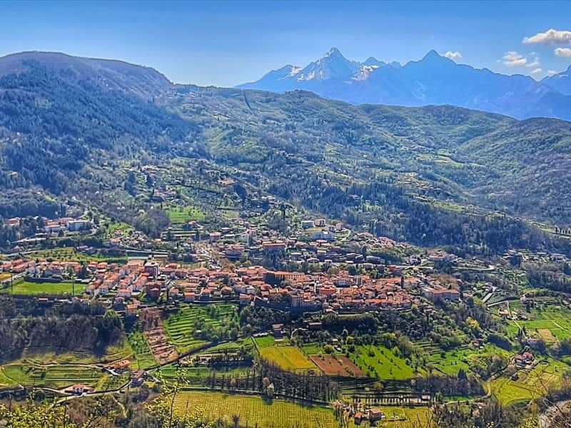 La Grande Fattoria di Gragnola | Lunigiana Mare - Case e ville - Lunigiana mare, Sarzana & Colline del Sole