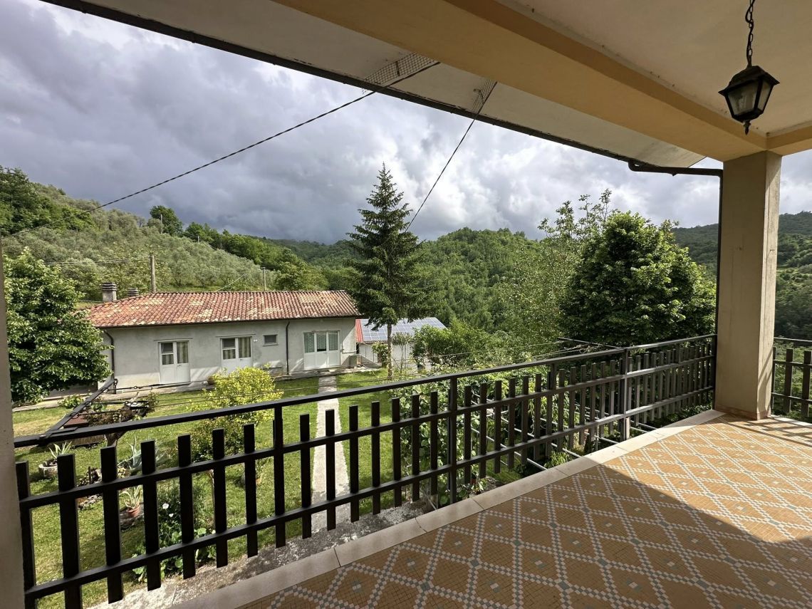 La Grande Fattoria di Gragnola | Lunigiana Mare - Case e ville - Lunigiana mare, Sarzana & Colline del Sole