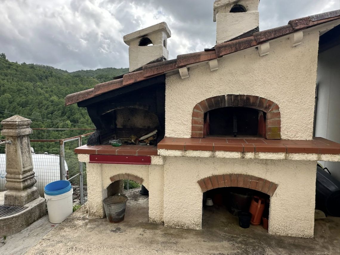 La Grande Fattoria di Gragnola | Lunigiana Mare - Case e ville - Lunigiana mare, Sarzana & Colline del Sole