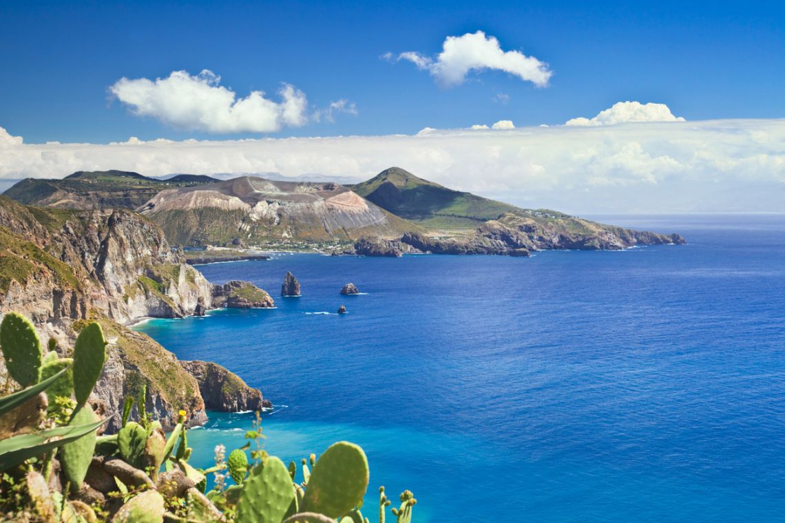 Villa Mediterraneo | Isole Eolie & Lipari - Case e ville - Isole della Sicilia