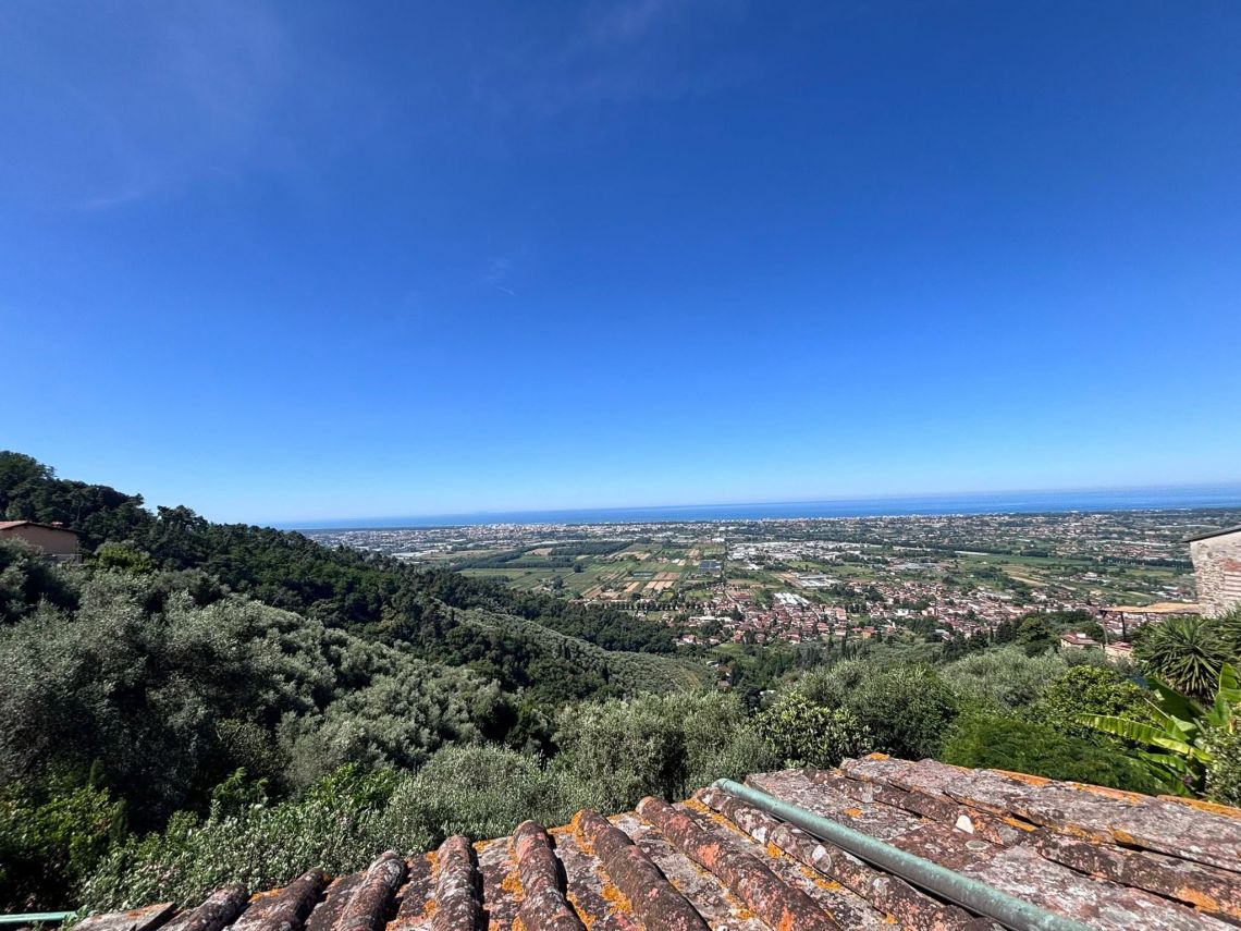 Antica Casa Pietra e Cielo | Camaiore - Case e ville - Versilia