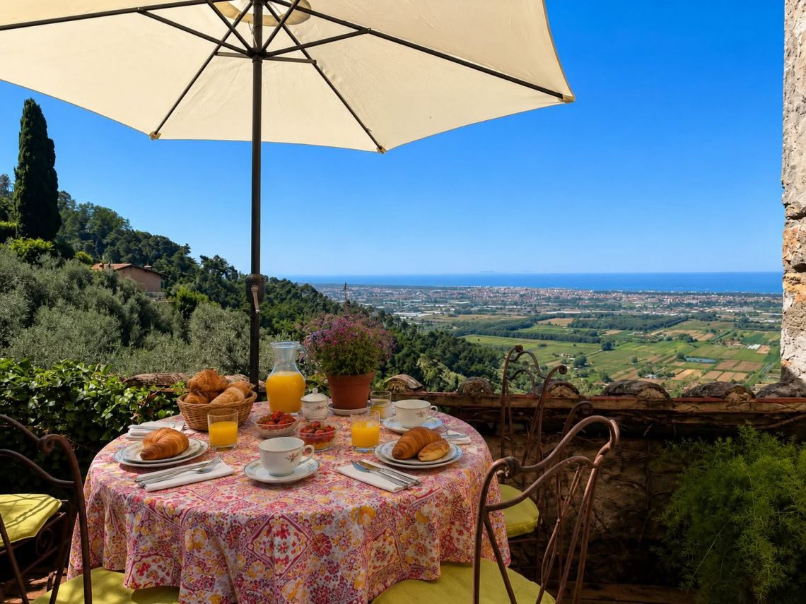 Antica Casa Pietra e Cielo | Camaiore - Case e ville - Versilia