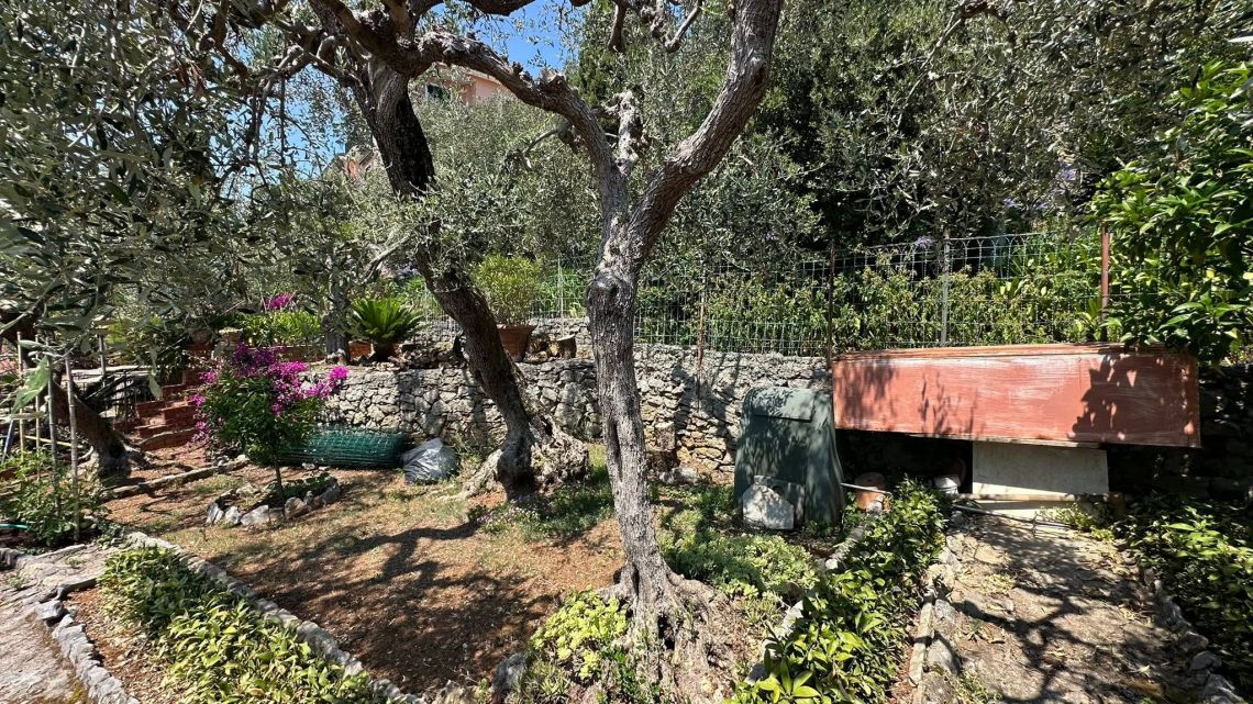 Villa Il Sole su Tellaro | Lerici/San Terenzo/Tellaro - Case & Ville di Pregio - Golfo dei Poeti