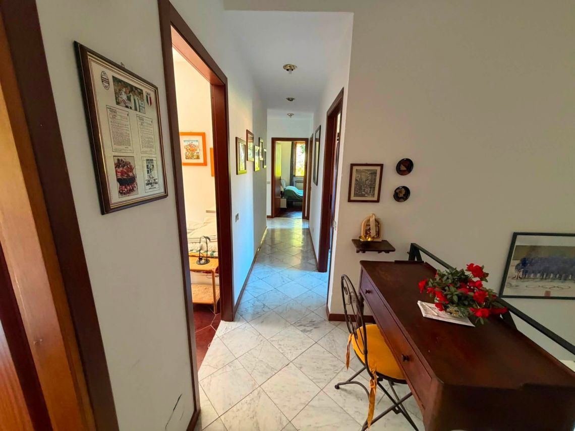 Villa degli Angeli | Bocca di Magra / Fiumaretta / Montemarcello/Marinella - Case e ville - Bocca di Magra / Fiumaretta / Marinella / Montemarcello