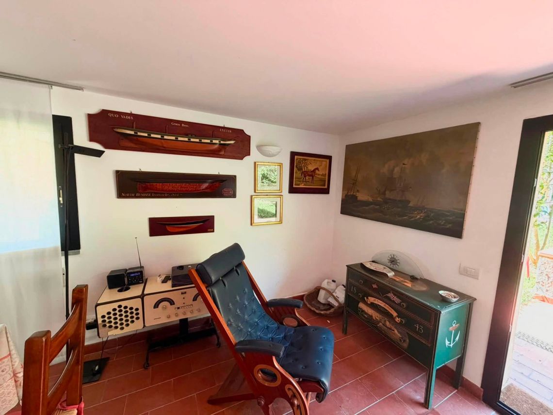 Villa degli Angeli | Bocca di Magra / Fiumaretta / Montemarcello/Marinella - Case e ville - Bocca di Magra / Fiumaretta / Marinella / Montemarcello