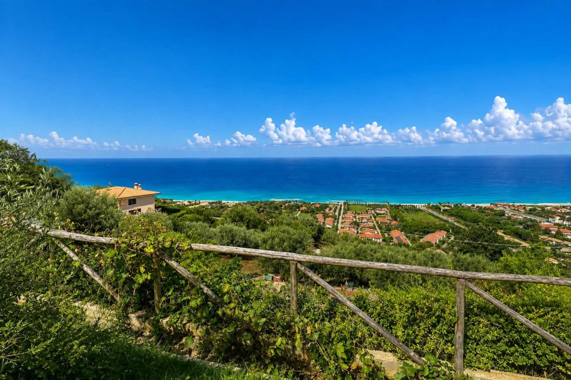 Attico Calata di Zambrone  | Tropea - Appartamenti - Coste della Calabria