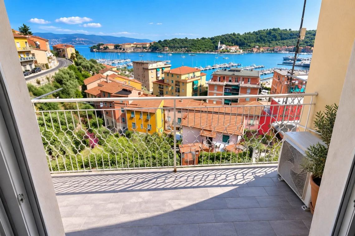Il Cielo e' Blu sopra le Nuvole | Porto Venere / Le Grazie / Fezzano / Ca' di Mare  - Appartamenti - Golfo dei Poeti