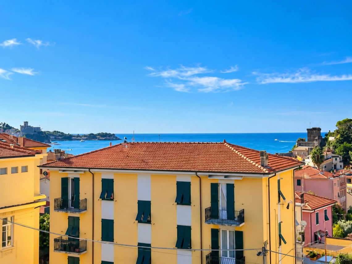 Super Attico San Terenzo | Lerici/San Terenzo/Tellaro - Appartamenti - Golfo dei Poeti